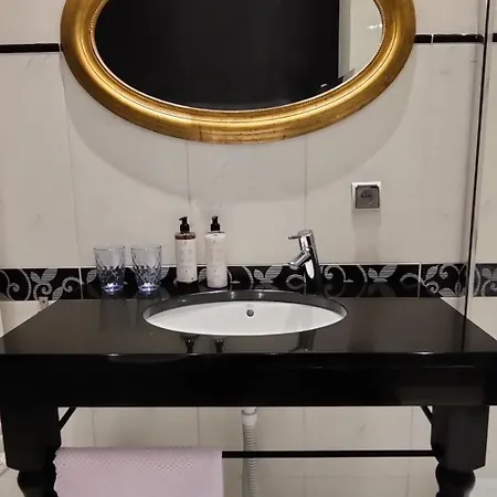 Kapart Apartament Szafarnia * 格但斯克