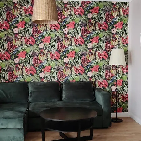 Kapart Apartament Szafarnia شقة